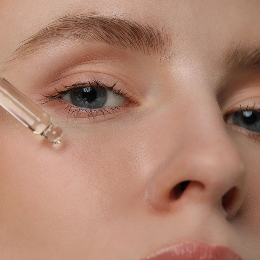 Promotes an even skin tone